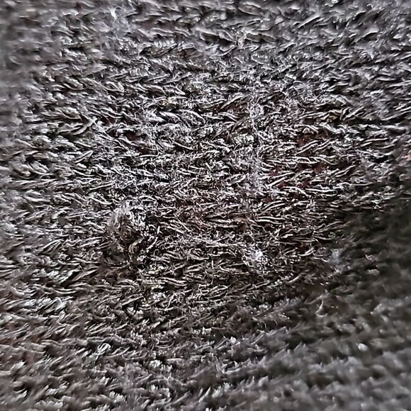 Euc lightweight black v neck sweater (D38) - Picture 5 of 5